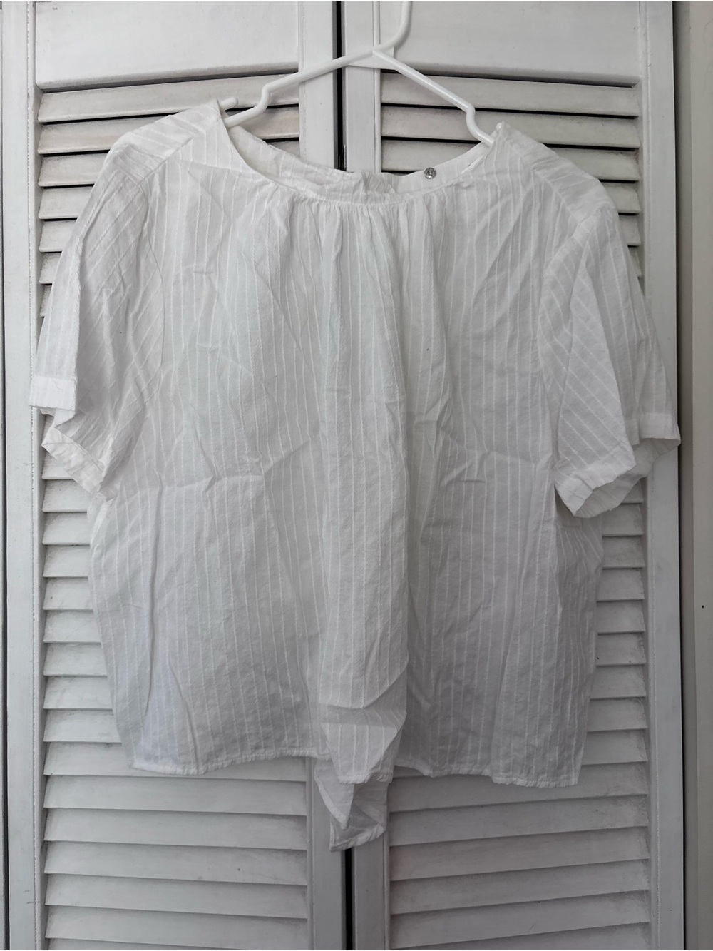 H&M White Short-Sleeve Peasant Blouse